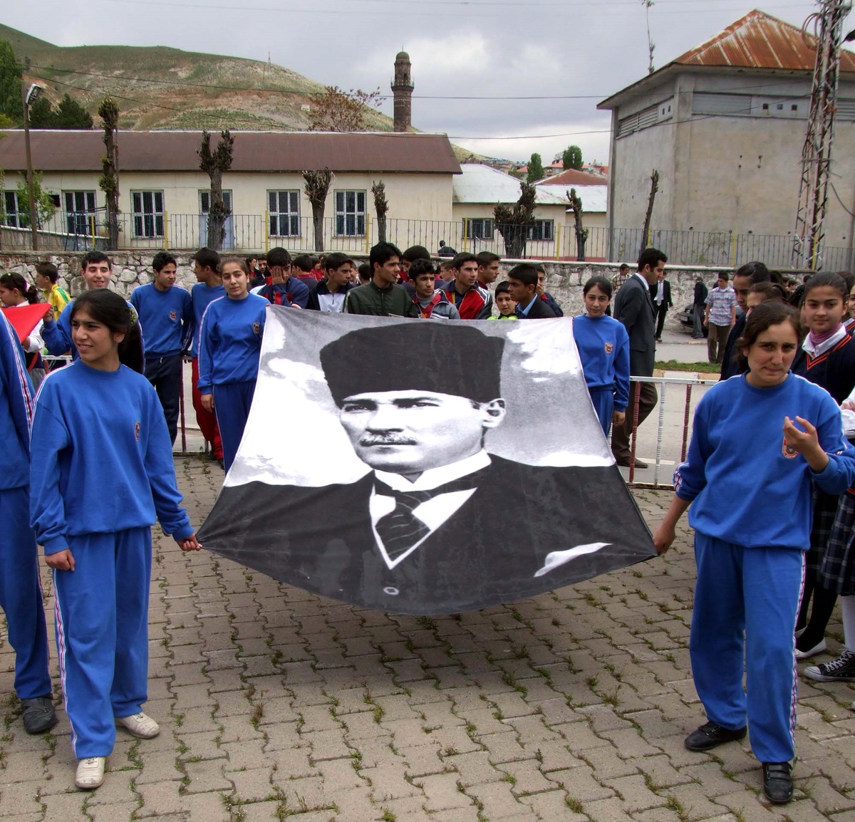 Bitlis'te Gençlik Haftası Etkinlikleri