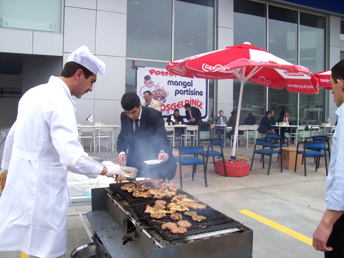 Hyundai Kuzey'de Mangal Partisi