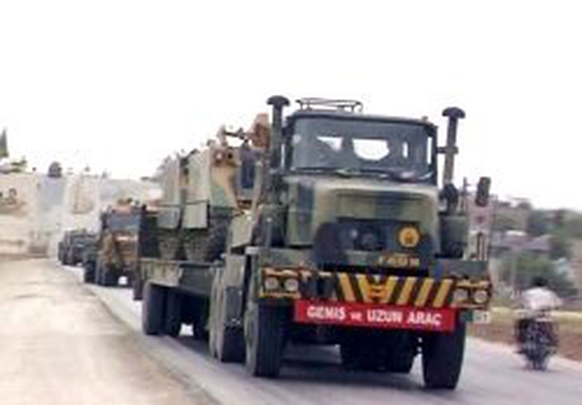 Nusaybin'den Askeri Sevkıyat Hız Kazandı