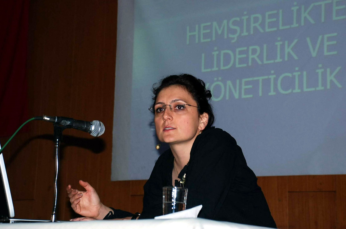 Hemşirelere Meslekte Liderliğin Önemi Anlatıldı