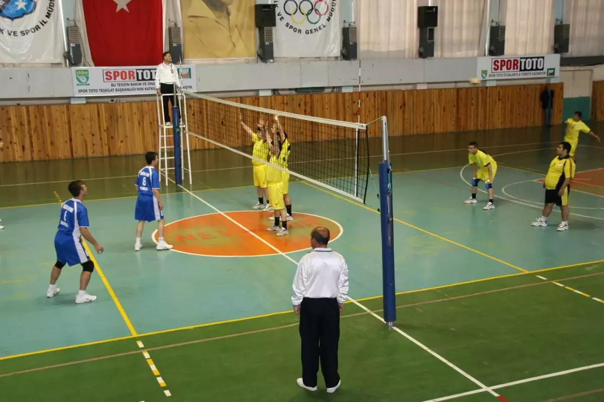 İşitme Engelliler Türkiye Voleybol Şampiyonası Başladı