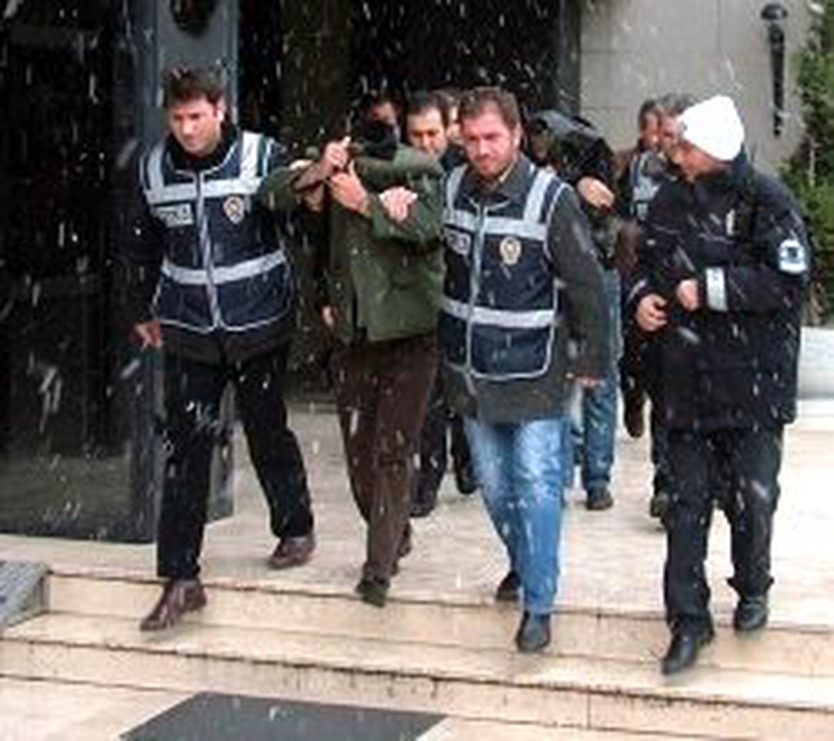 'Metrosapık' Alarmı