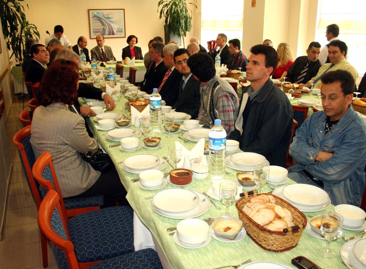 Vali Harput Engelli Temsilcileriyle Bir Araya Geldi