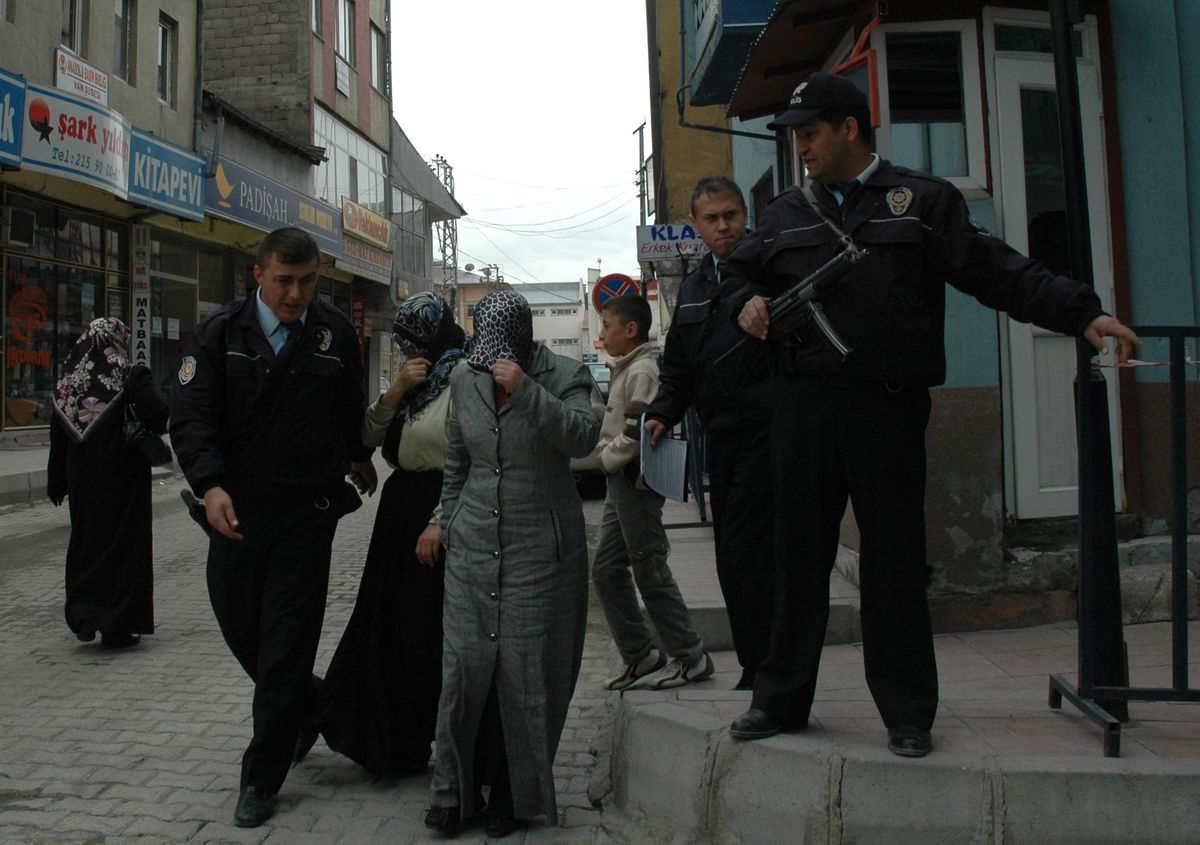 Van'da Kuyumcu Hırsızlığı