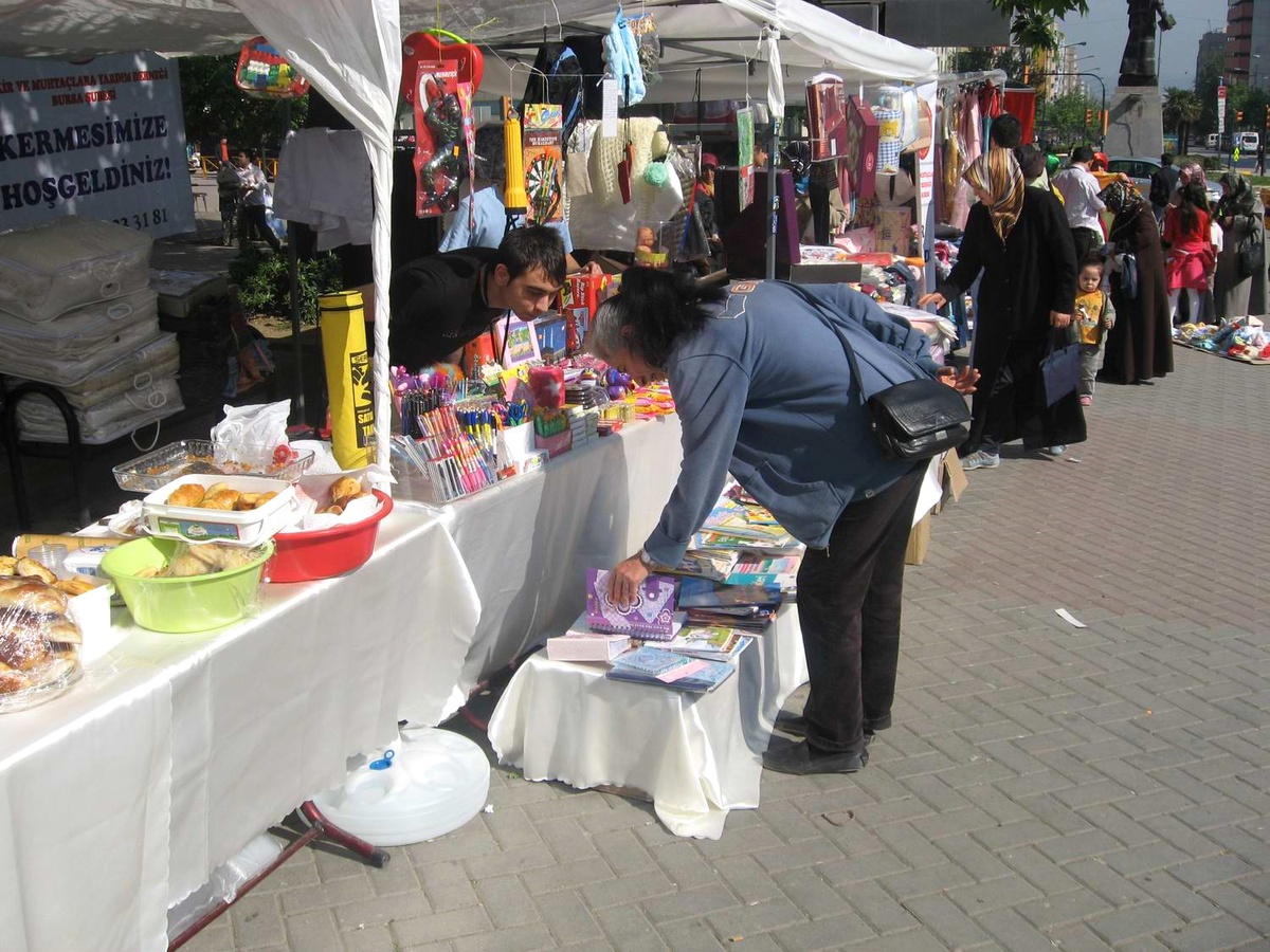 İhtiyaç Sahibi 500 Aile Yararına Kermes Düzenlendi