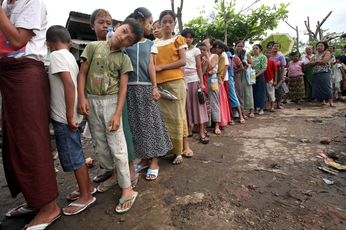 Myanmar'da Ölü Sayısı 78 Bine Yükseldi