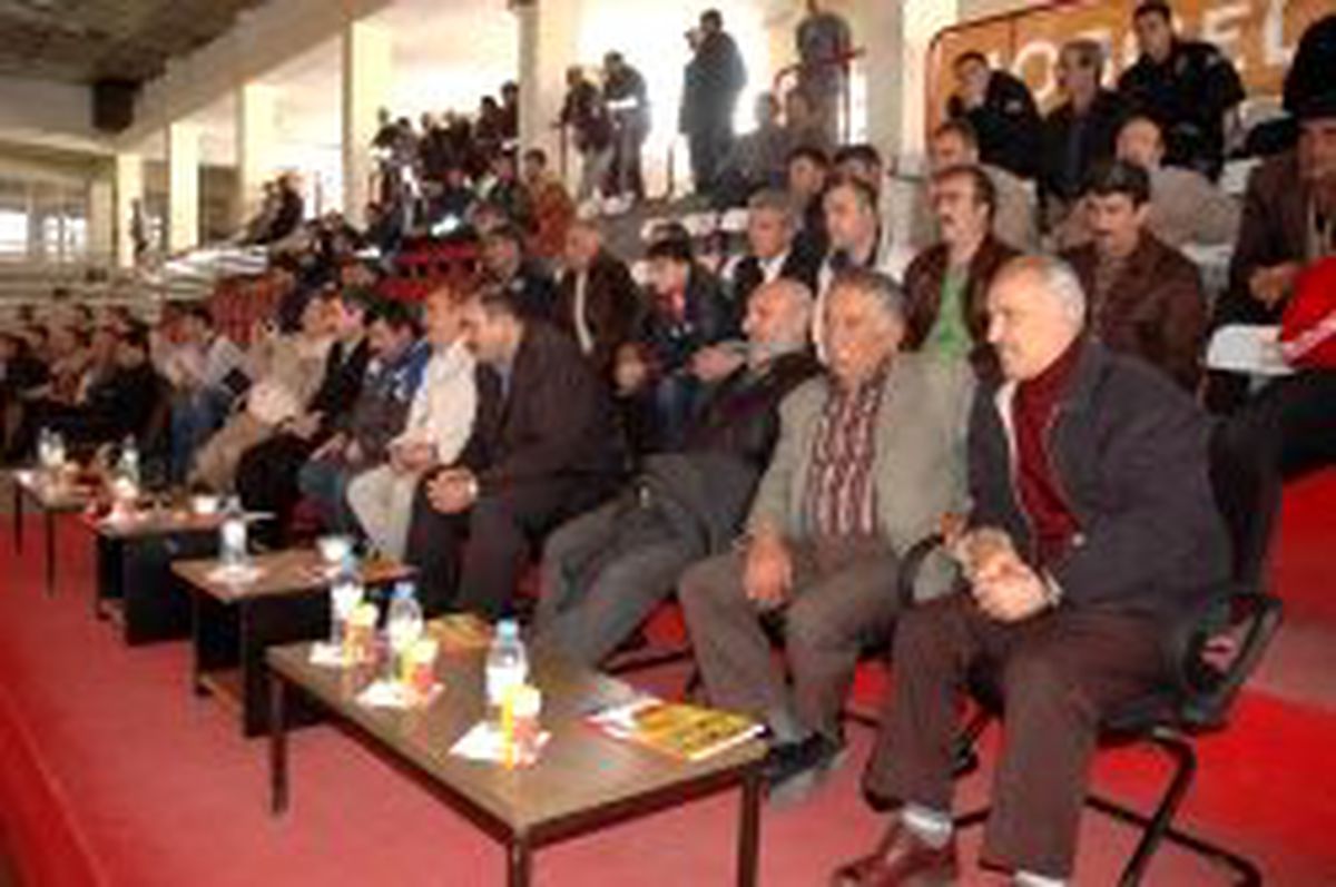 Serbest Güreşte Play-off Heyecanı