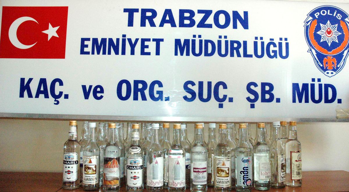 Trabzon'da Kaçak İçki Operasyonu