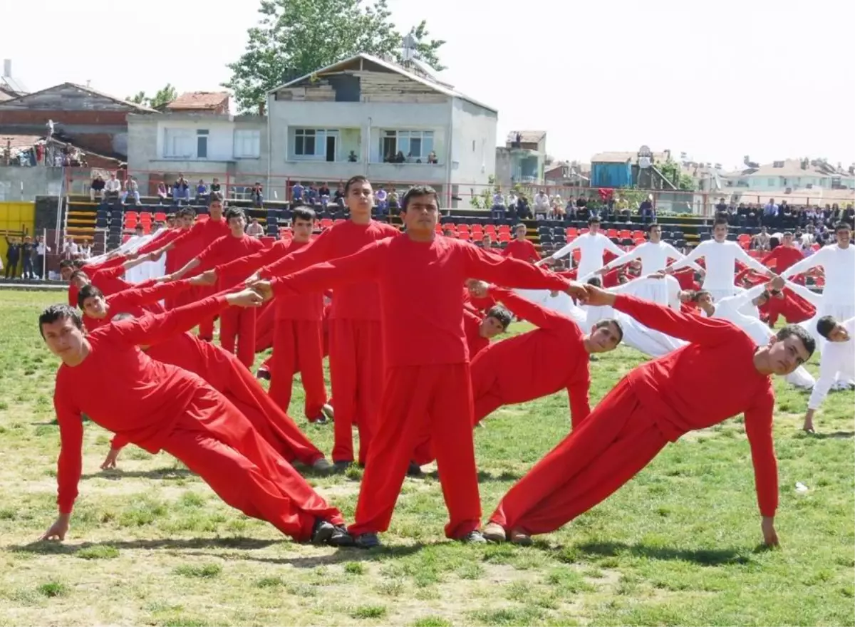 Bafra'da 19 Mayıs Coşkusu