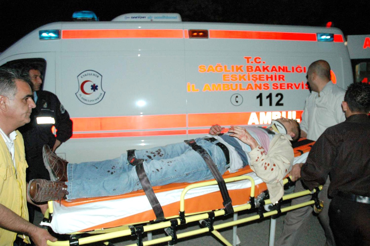 Eskişehir'de Trafik Kazaları: 10 Yaralı