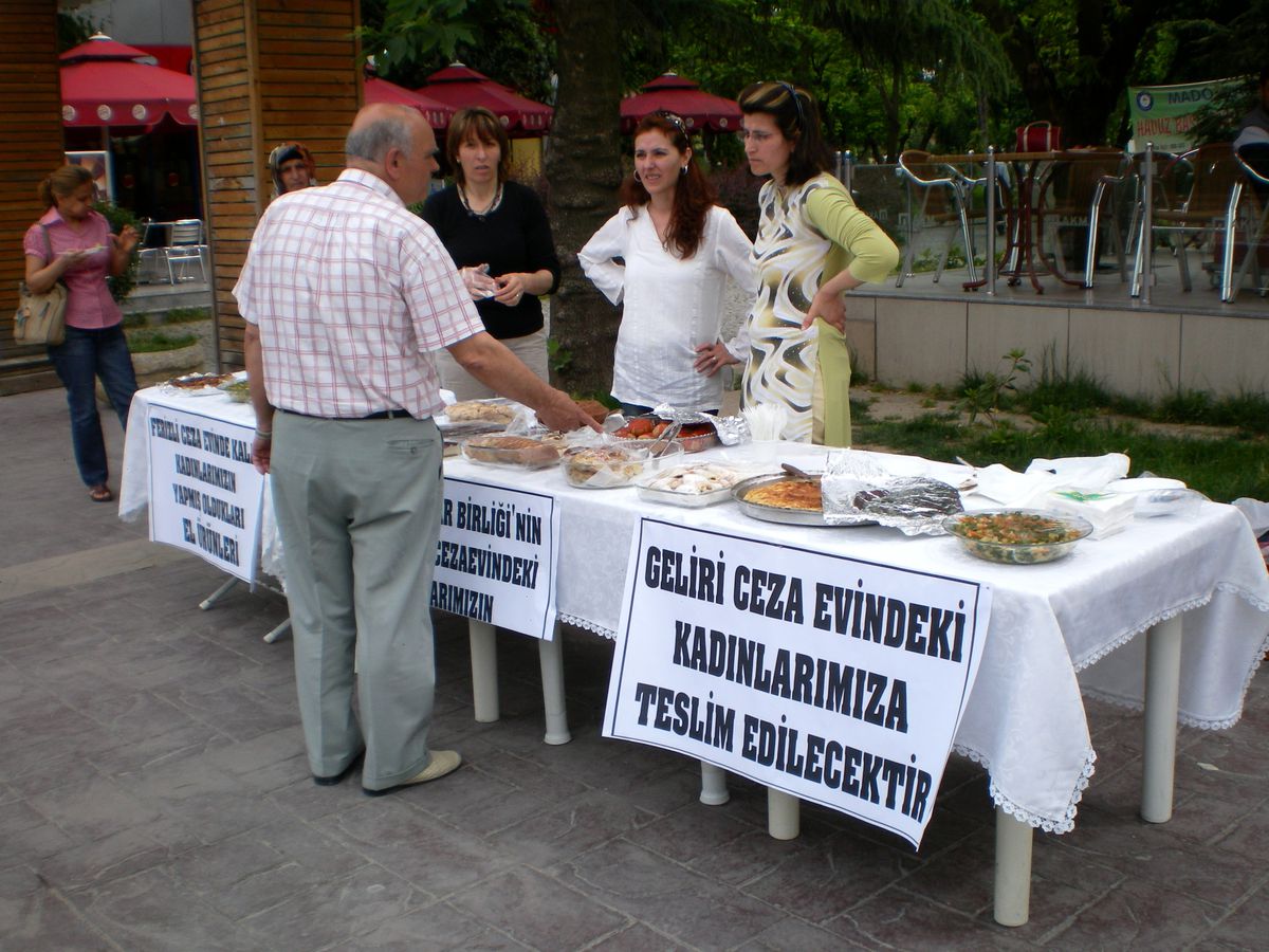 Cezaevindeki Kadınlar Yararına Kermes