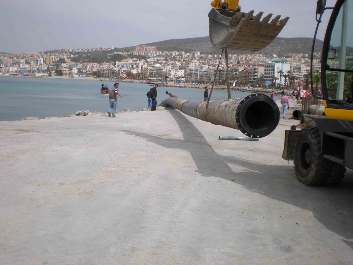 Kuşadası'nda Derin Deşarj Hattının Onarımı Tamamlandı