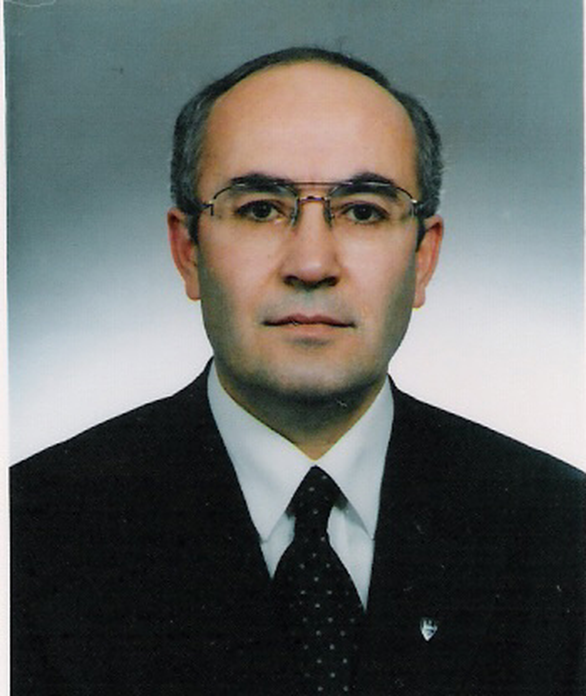 Hikmet Cavit Erdoğan'ın Sayıştay Üyeliğine Seçilmesi Memleketi Erciş'te Sevinçle Karşılandı