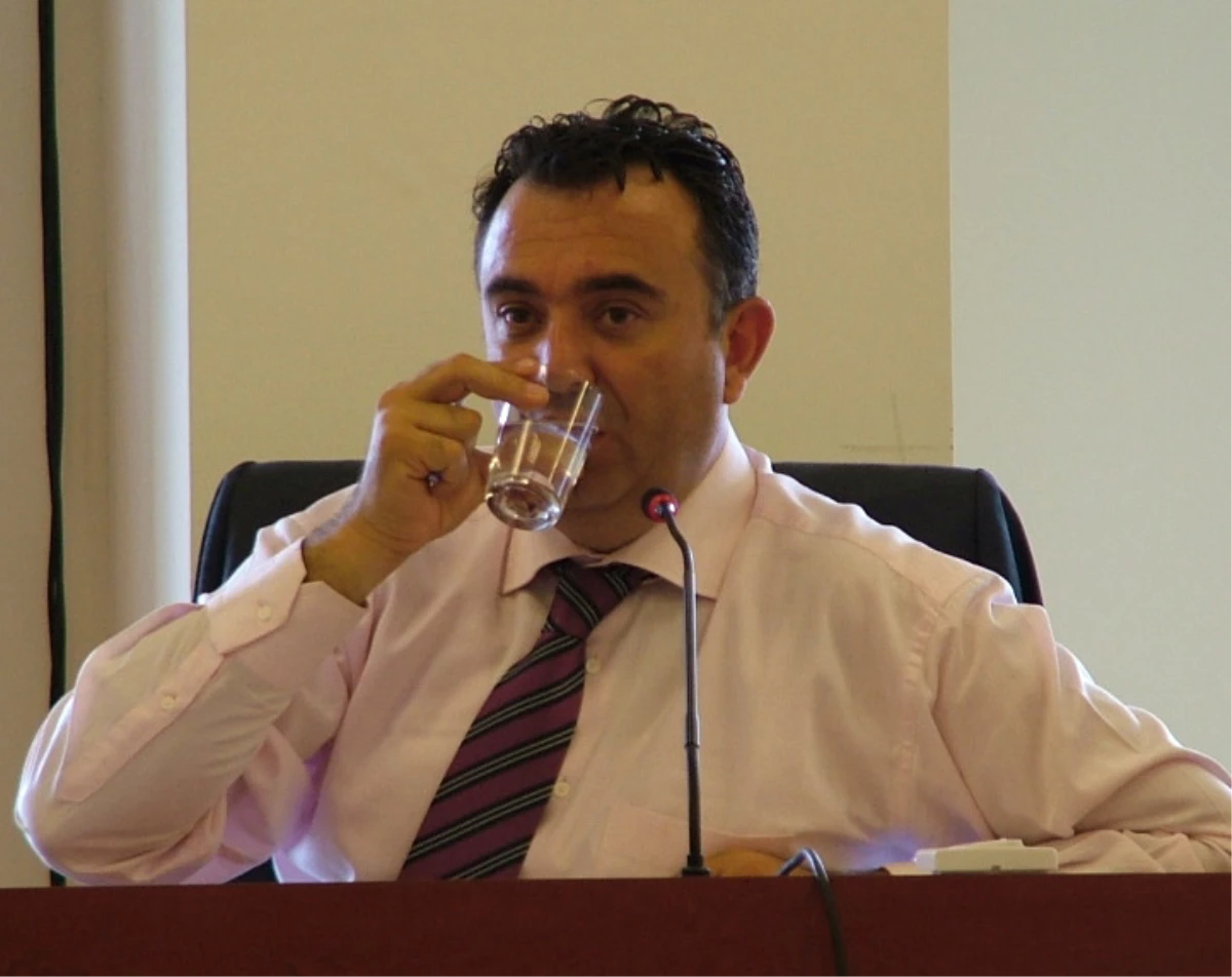 Çorlu Belediye Başkanı Ersin, Su İhalesi İddialarını Yanıtladı