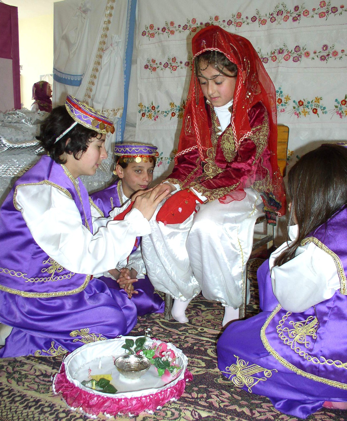 Çorum'da Kursiyerler El Emeği Göz Nuru Eserlerini Sergiledi