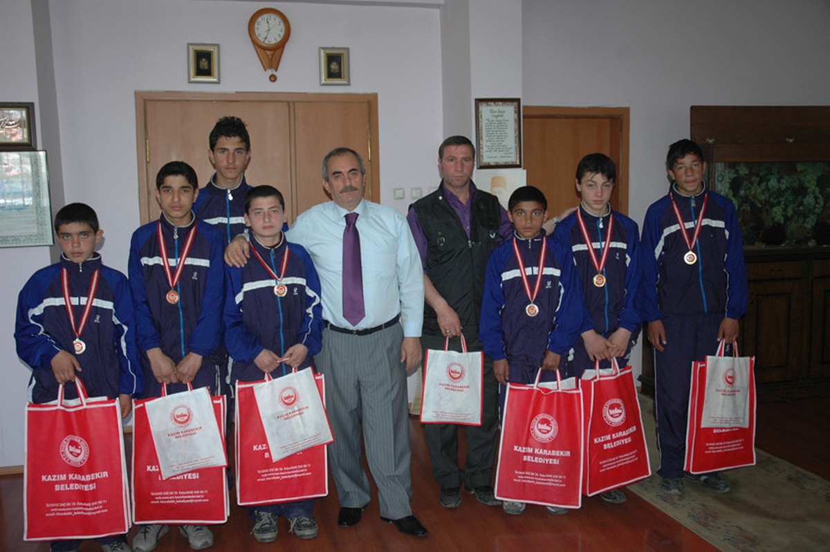 Kazım Karabekir Boks Takımından 6 Madalya