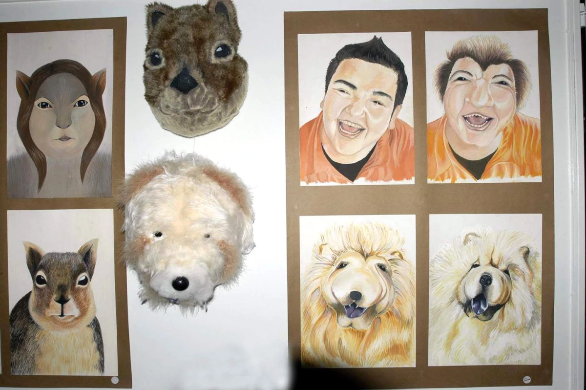 Sanatçı Öğrenciler Kendi Fotoğraflarını Hayvan Resmine Dönüştürdü