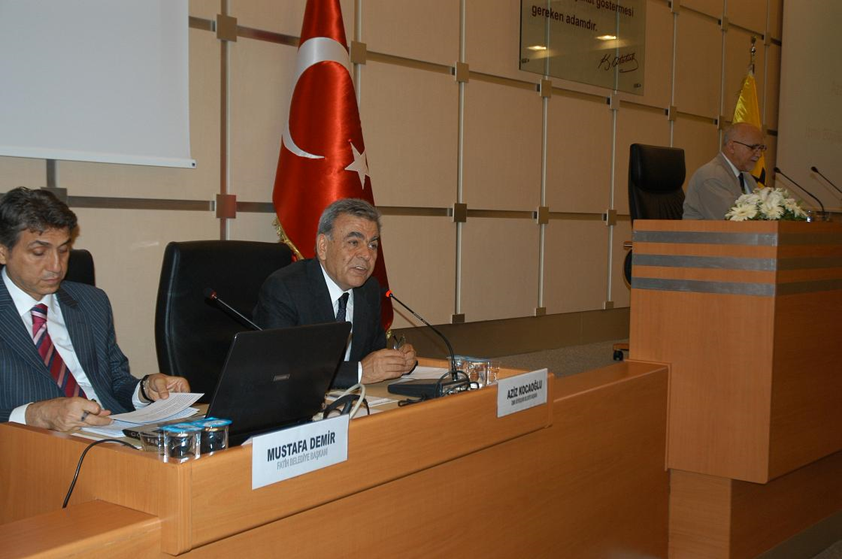 Başkan Kocaoğlu, İktisat Kulübü'nde Konuştu