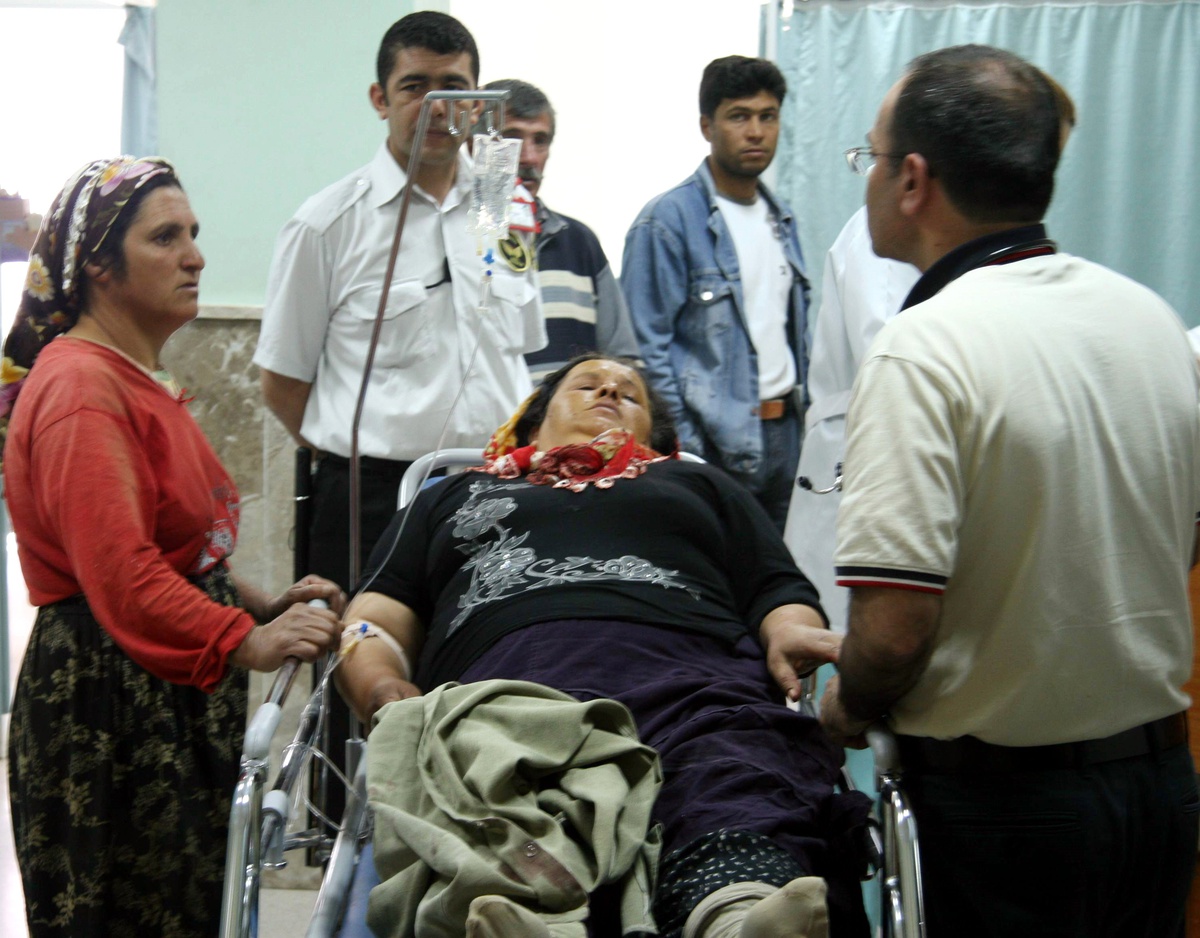 Kardeşler 150 YTL İçin Birbirine Girdi: 1 Ölü, 1 Yaralı