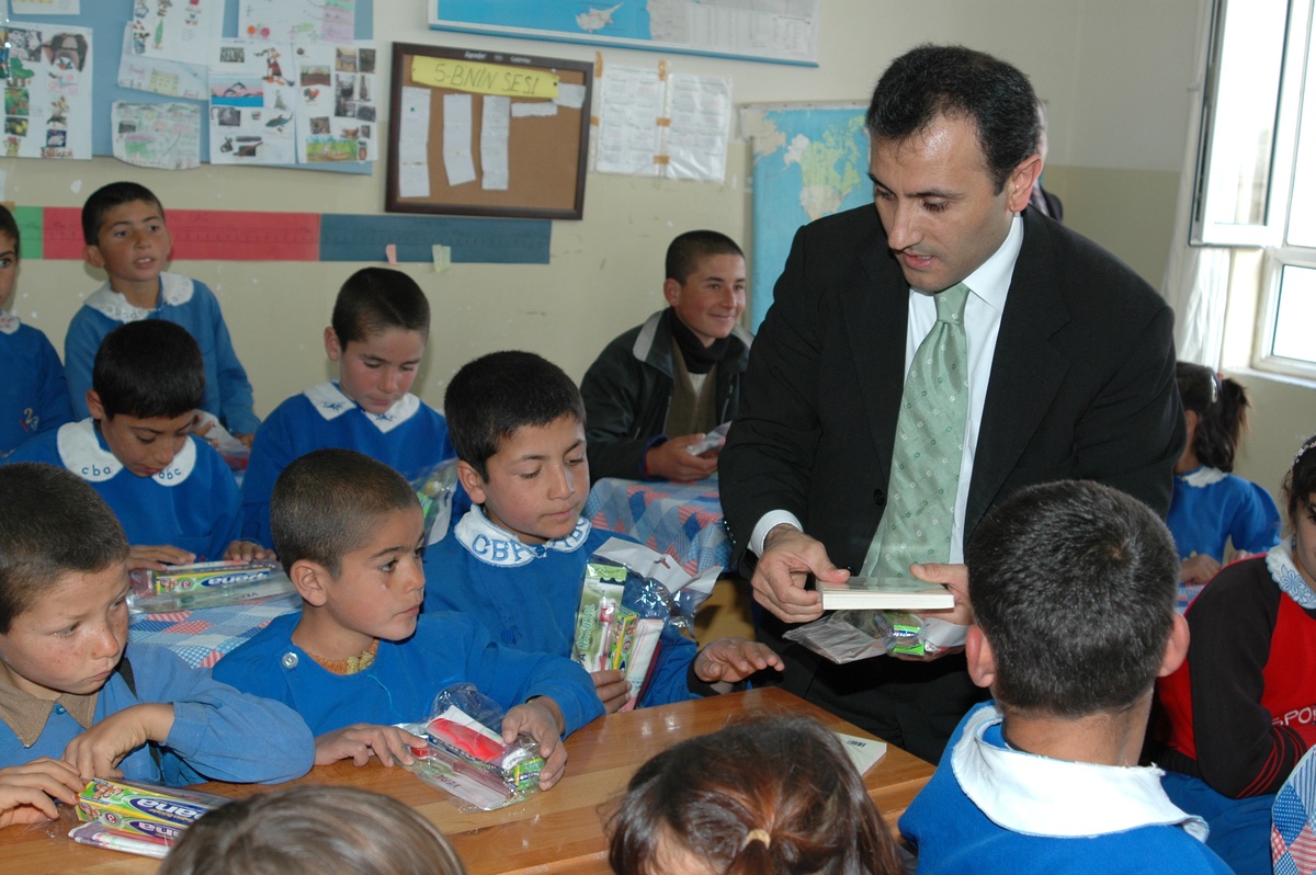 Şanlıurfa'da 2 Yılda 15 Bin 117 Çocuğa Sağlık Seti Dağıtıldı