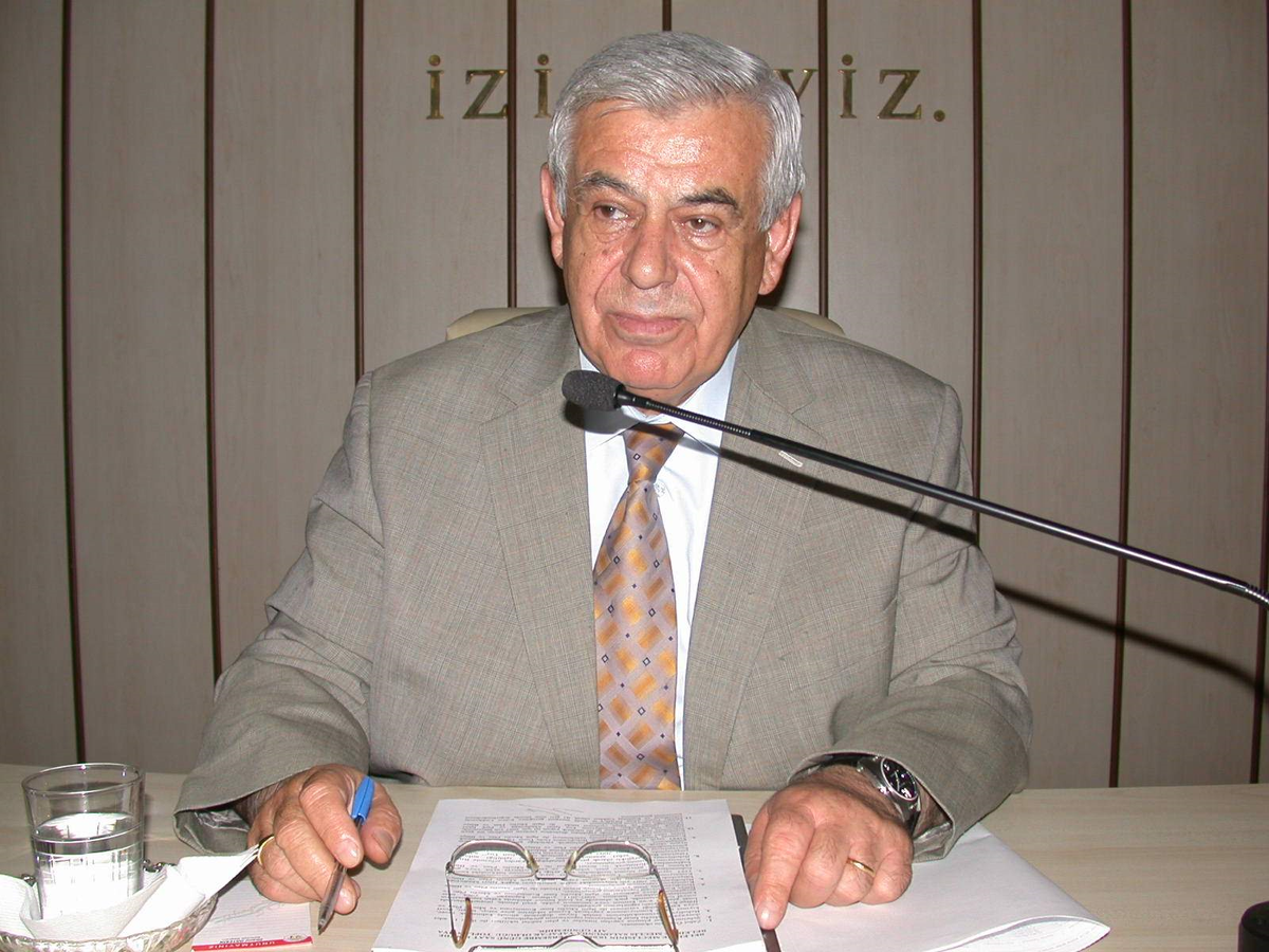 Aydın'da Akaryakıt İstasyonlarında Araç Yıkama İşlemi Yasaklandı