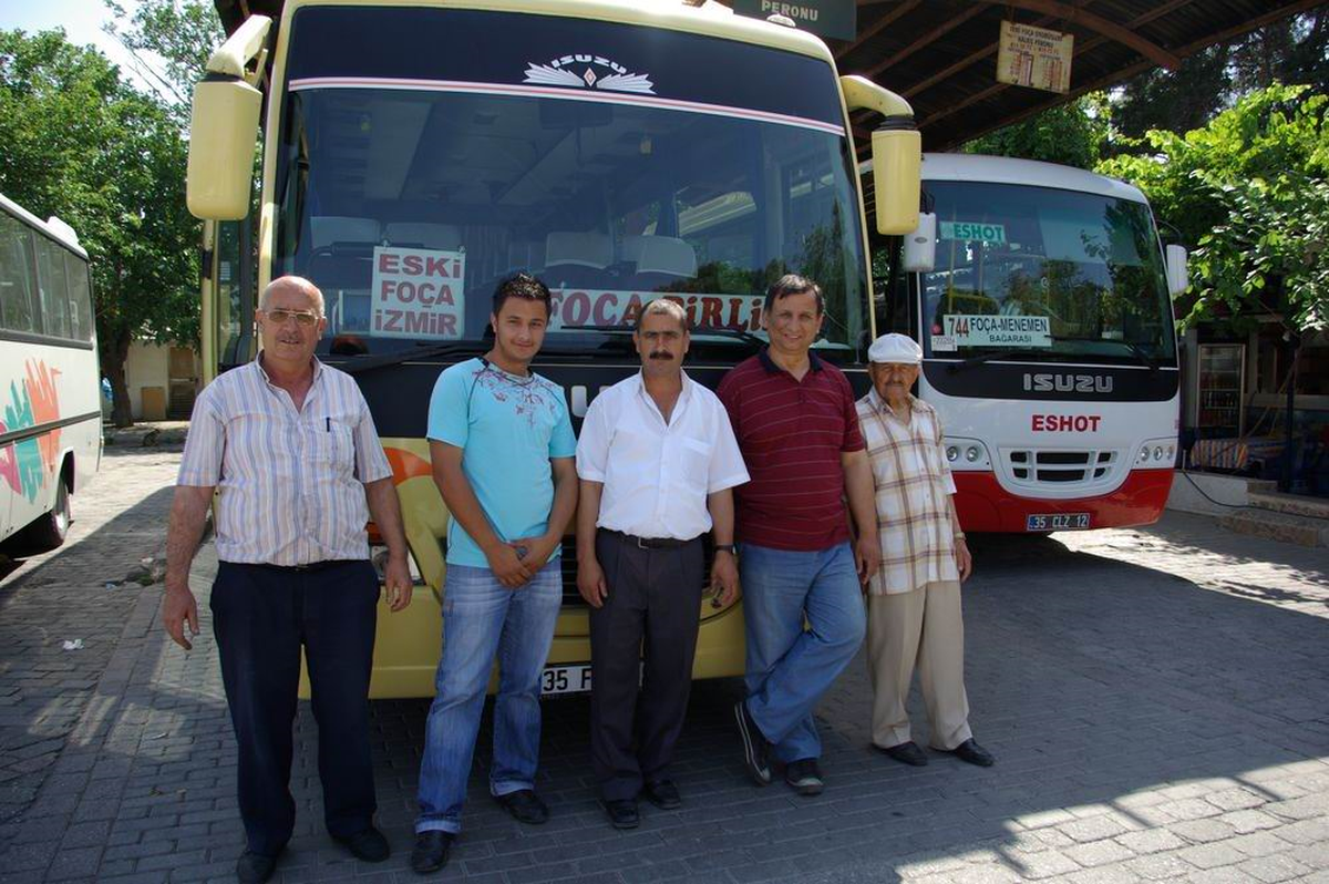 Foça'lı Otobüs İşletmecileri İsyan Etti