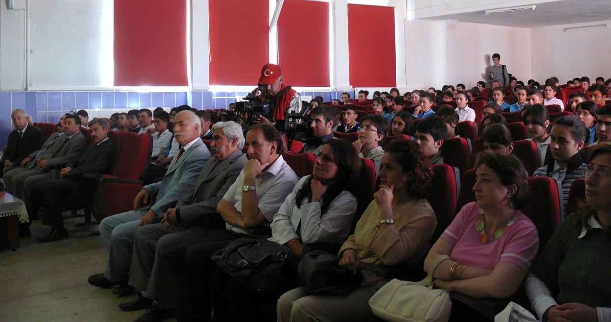 'Gençlik ve Edebiyat' Konferansı