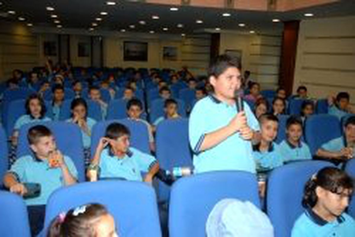 Miniklerden Şeboy'a Soru Yağmuru