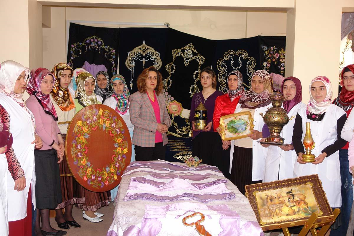 Şefkat Evi'nde Kurs Sergisi