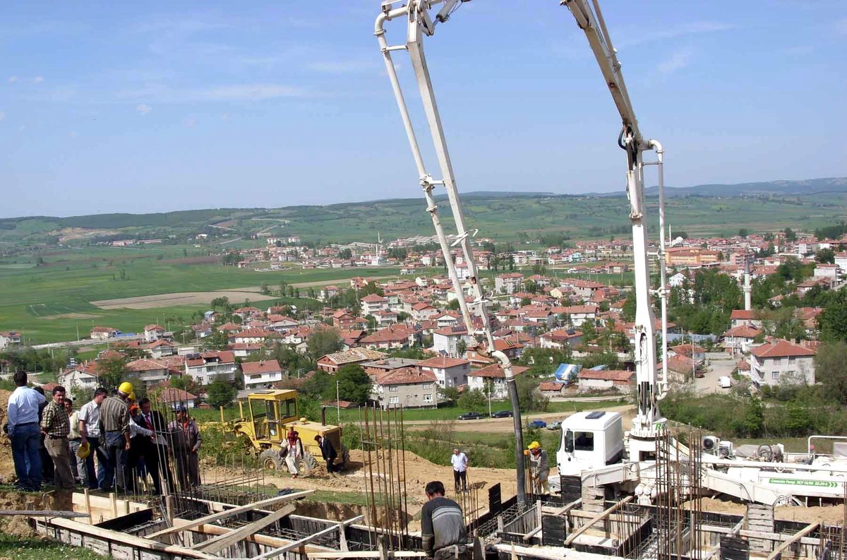 Akdağ Yaşam Evleri'nin Temeli Atıldı