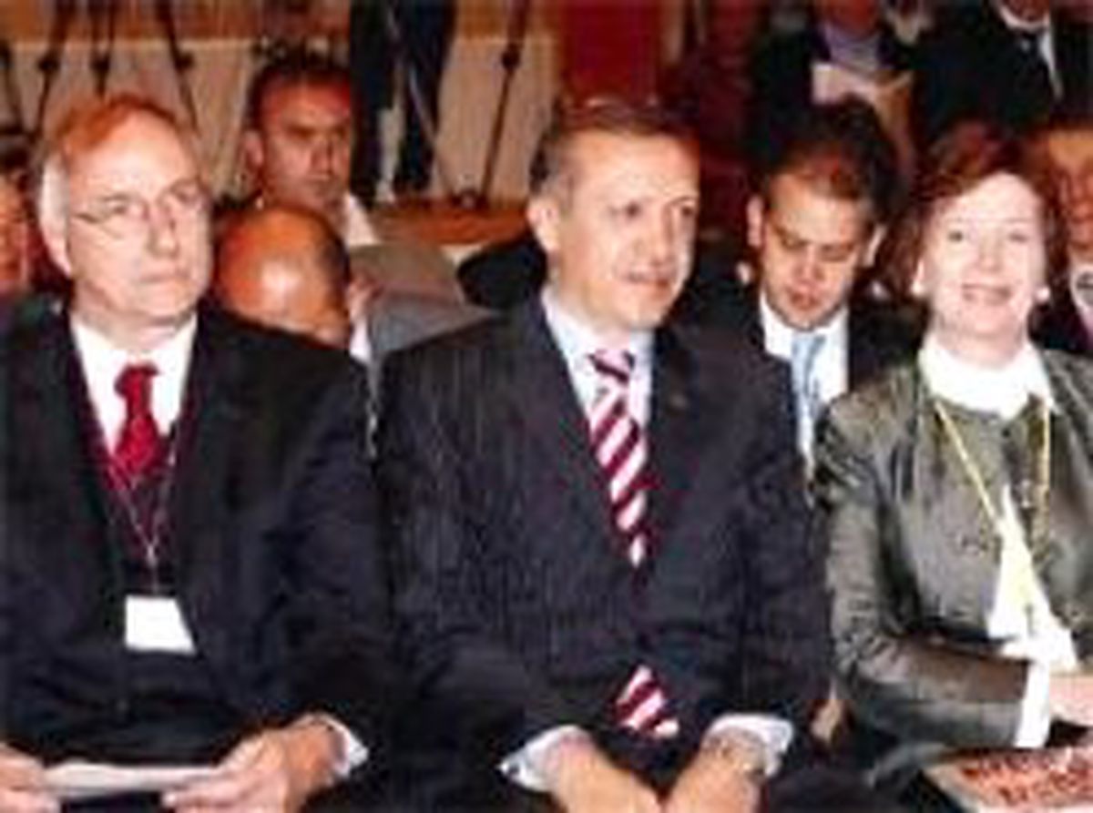 Her Türlü Vakfımız Vardı