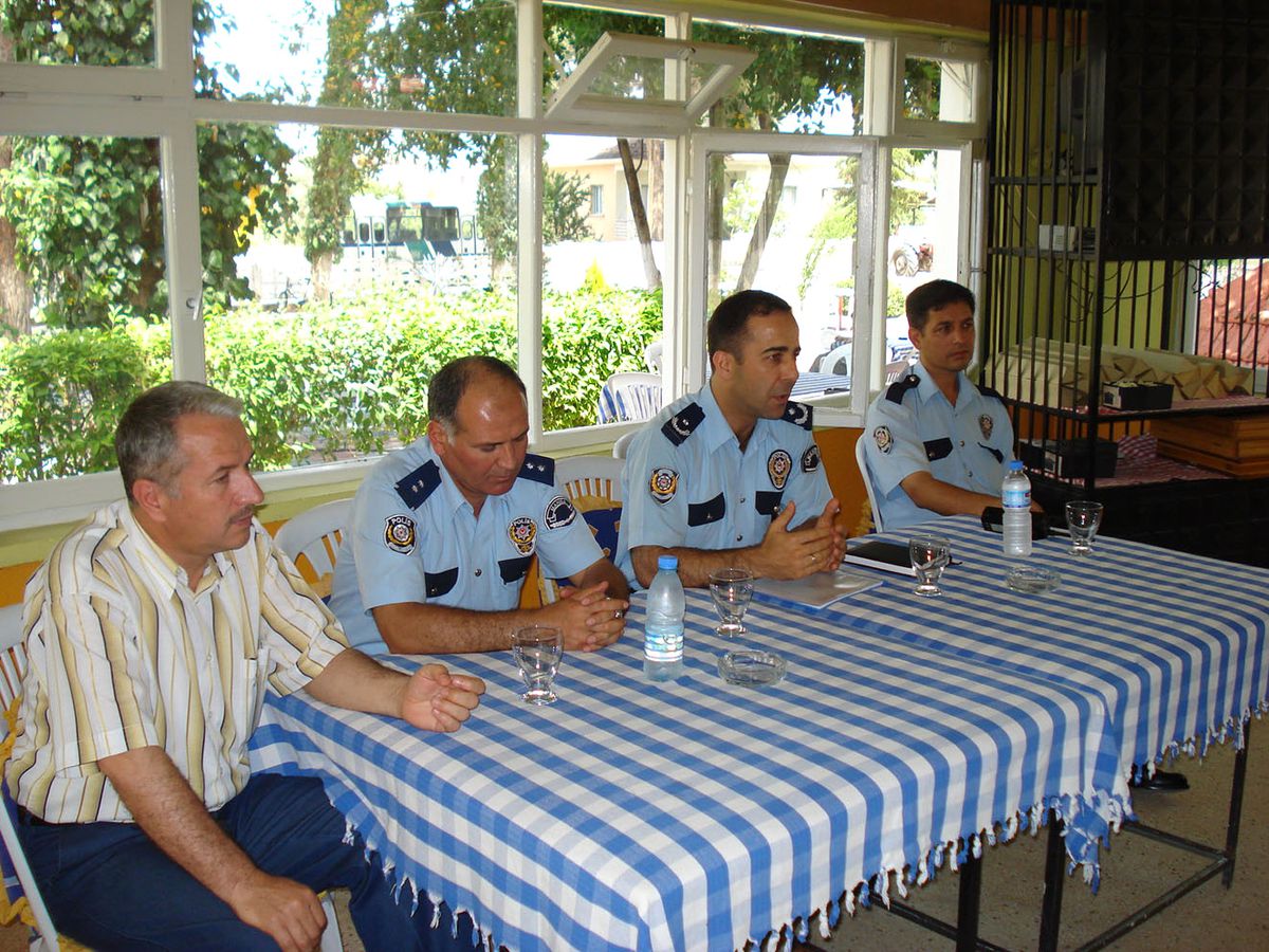 Sarıgöl'de Polisin Huzur Toplantısı