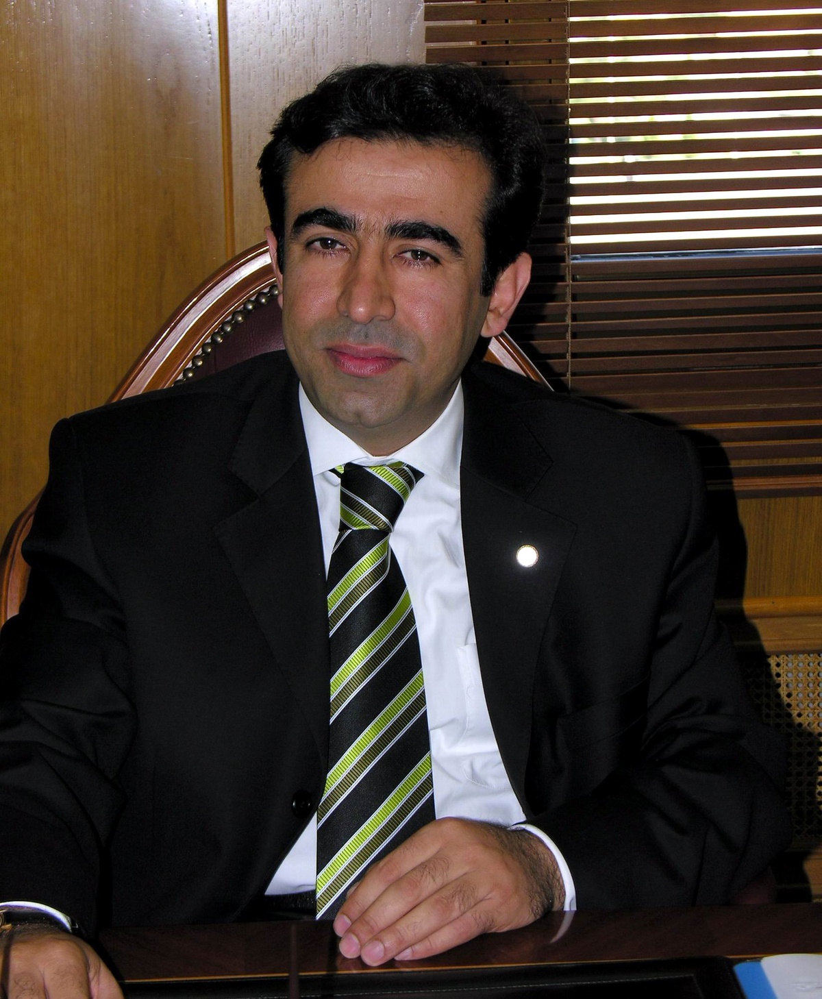 Vali Güzeloğlu'nun Büyük Başarısı