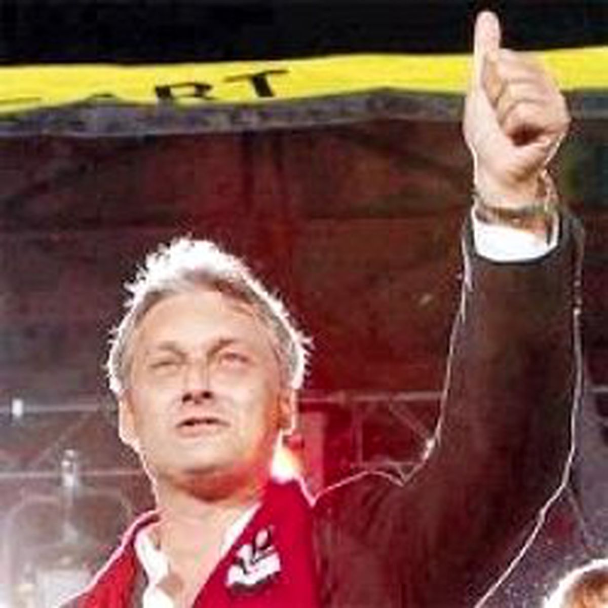 Armin Veh'e Tazminat Engeli