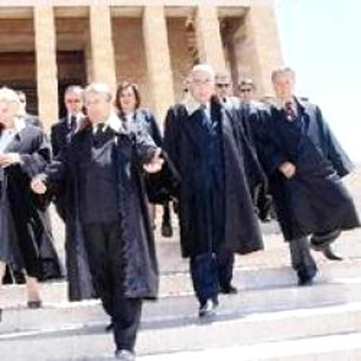 Ata'ya Laik ve Sosyal Hukuk Devleti Sözü