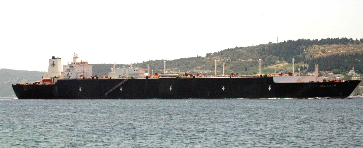 Çanakkale Boğazı, Doğalgaz Tankerinin Geçişi Sebebiyle 6 Saat Trafiğe Kapatıldı