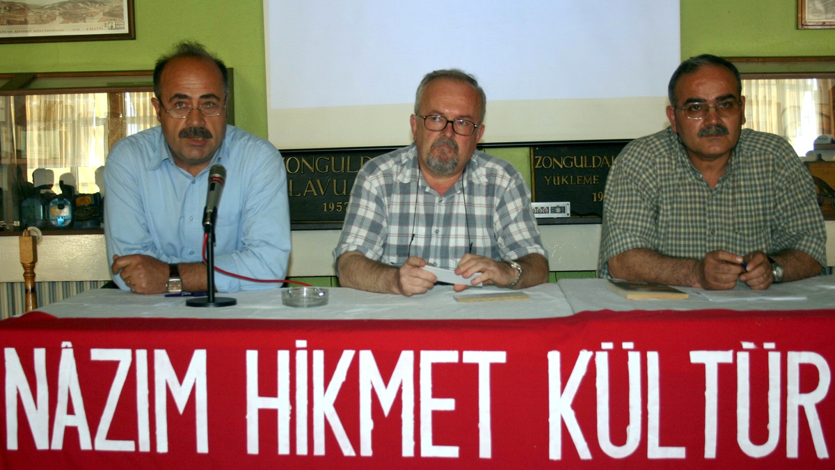 Zonguldak'ta Nazım Hikmet Söyleşisi