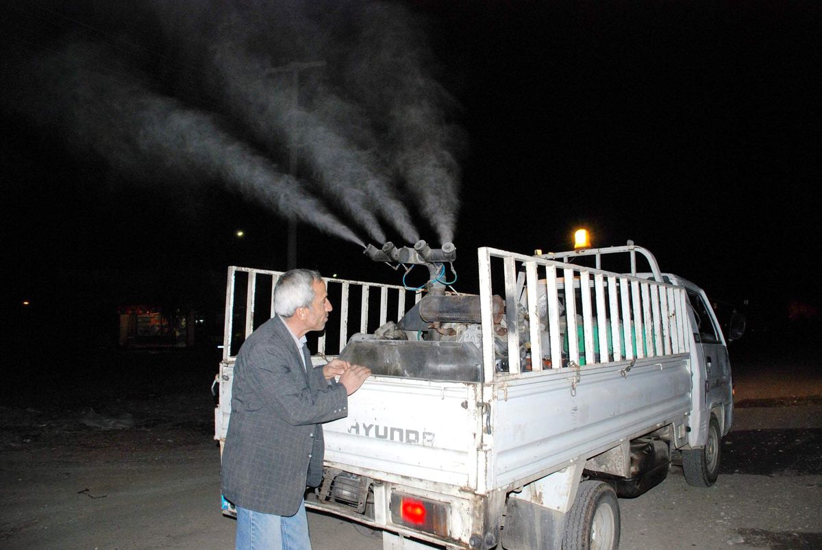 Kahta Belediyesi, Haşerelerle Mücadele Başlattı