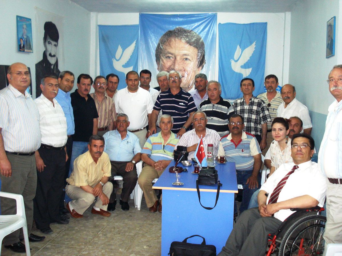 Sarıgöl'de, DSP'nin İstişare Toplantısı