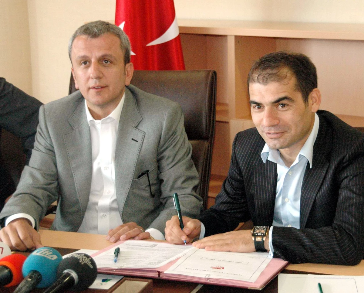 Çaykur Rizespor, Teknik Direktör Metin Diyadin ile 2 Yıllık Sözleşme İmzaladı