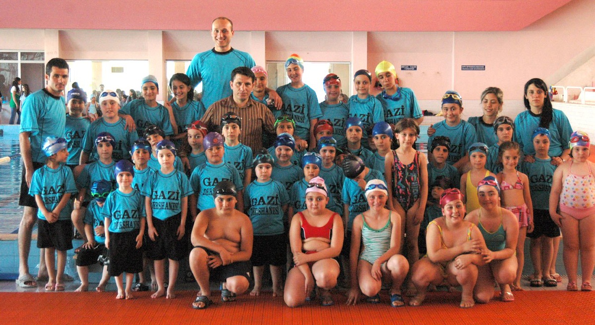 Gazi Belediyespor Yüzücü Arıyor