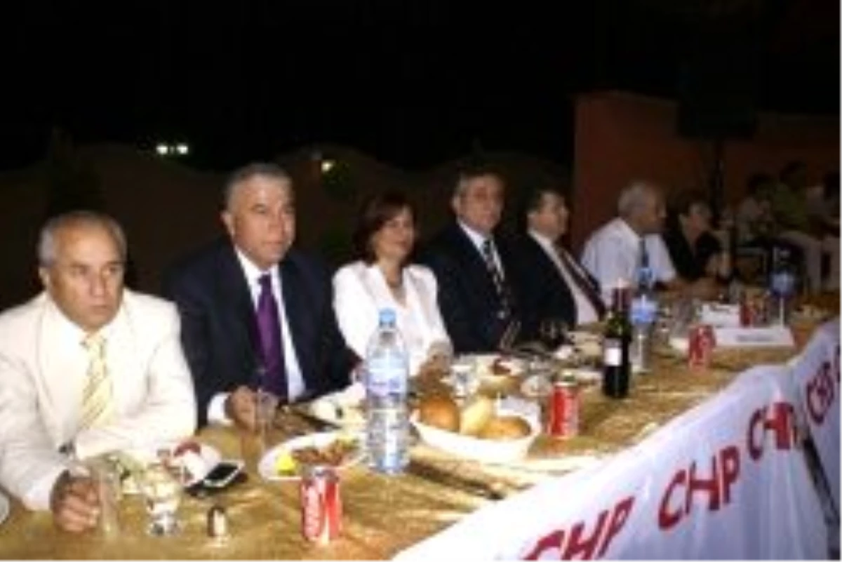 CHP Nazilli İlçe Örgütünden Dayanışma Yemeği