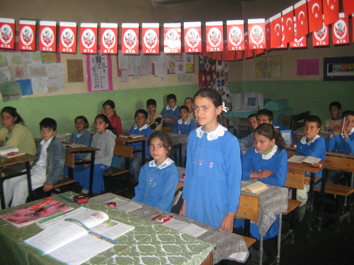 Hamur'da İlköğretim Okulları Arası Bilgi ve Kültür Yarışması