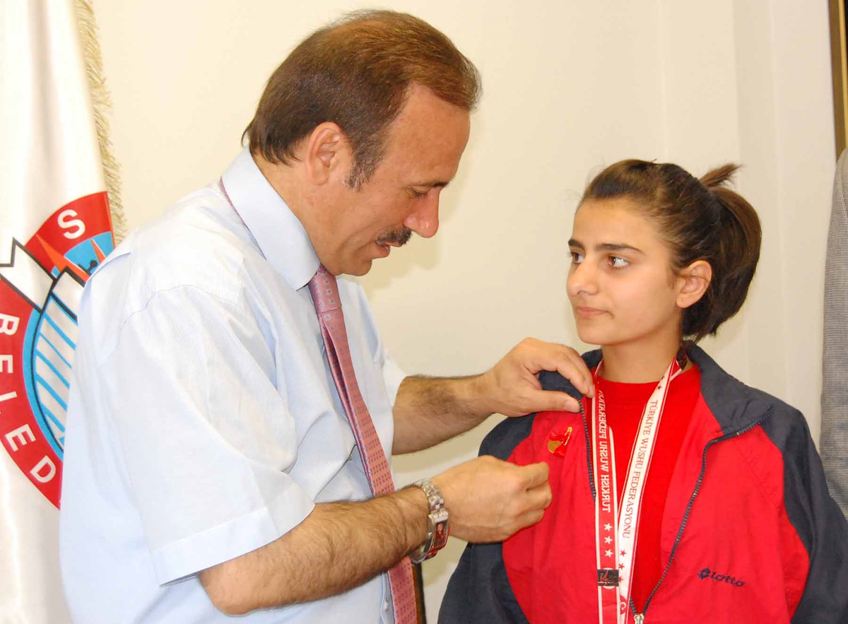 Türkiye 3.'sü Kübra'ya Altın