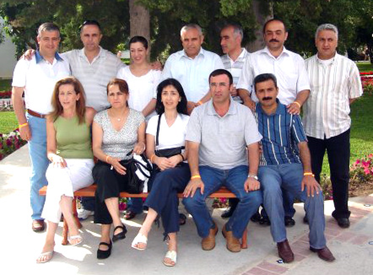 İşletme Bölümü Mezunları, 20 Yıl Sonra Bir Araya Geldi