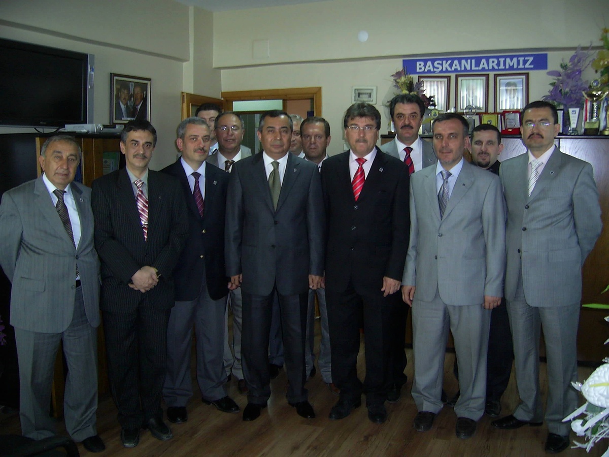 Vali Hüseyin Atak, Smmmo'yu Ziyaret Etti