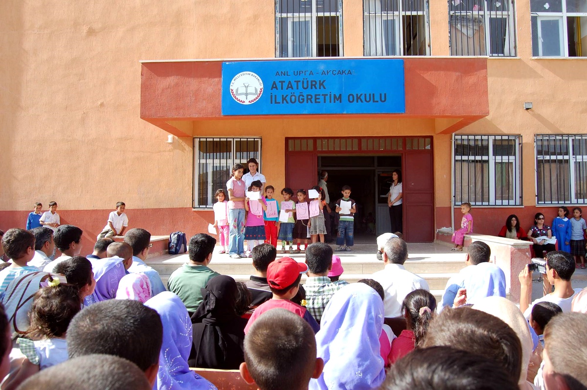 Akçakale'de Öğrencilerin Yılsonu Etkinliği