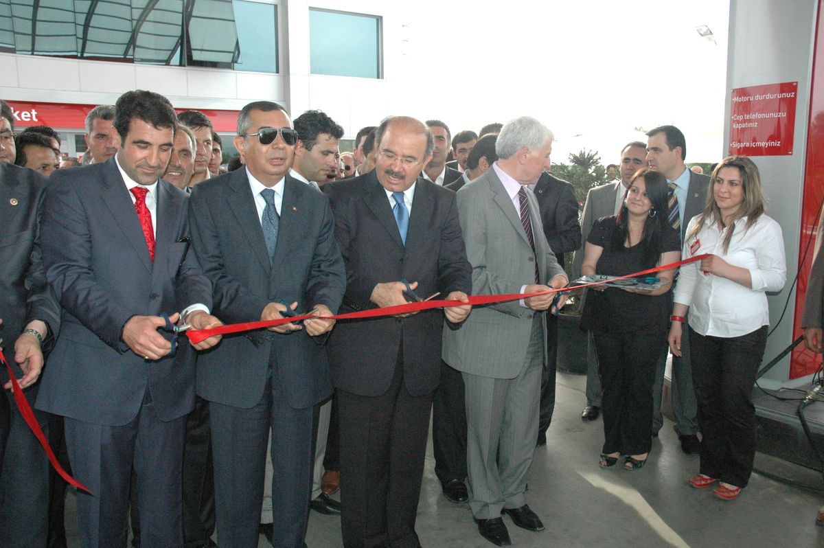 Bakan Çelik'in Sakarya Ziyareti