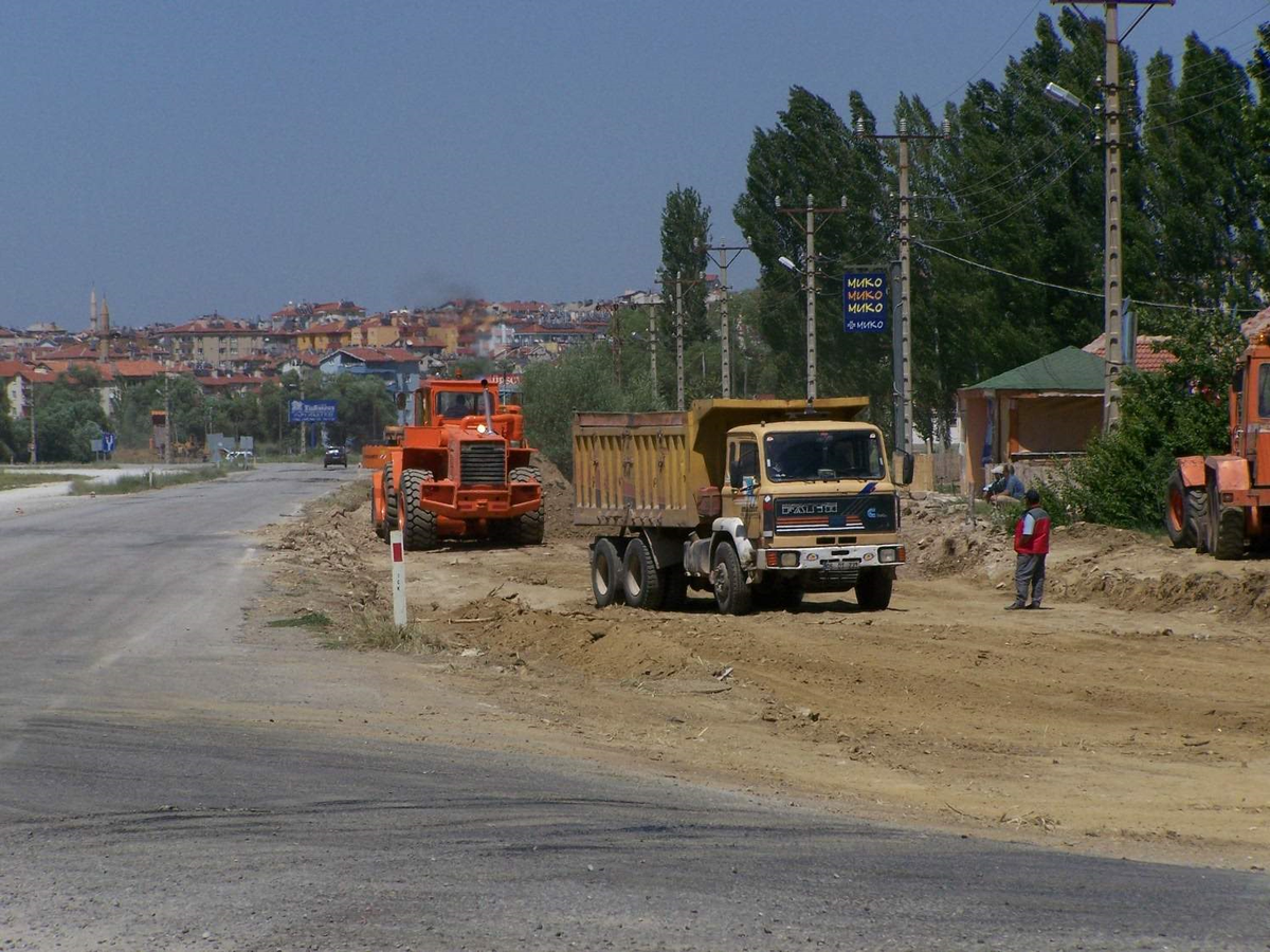 Beyşehir-antalya Karayolunda Duble Yol Çalışmaları Yeniden Başladı