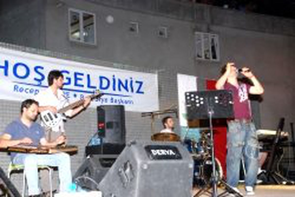 Bursalı'lar Grup Ekspres ile Coştu